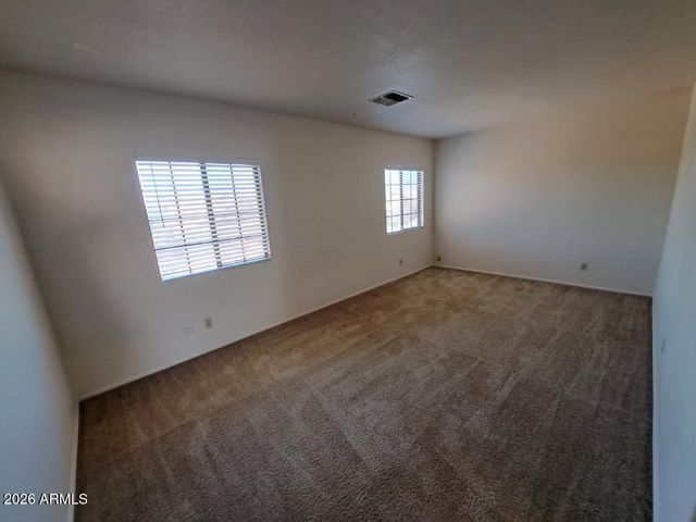 98 E EVELYN Lane, Tempe, AZ 85284