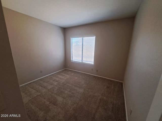 98 E EVELYN Lane, Tempe, AZ 85284