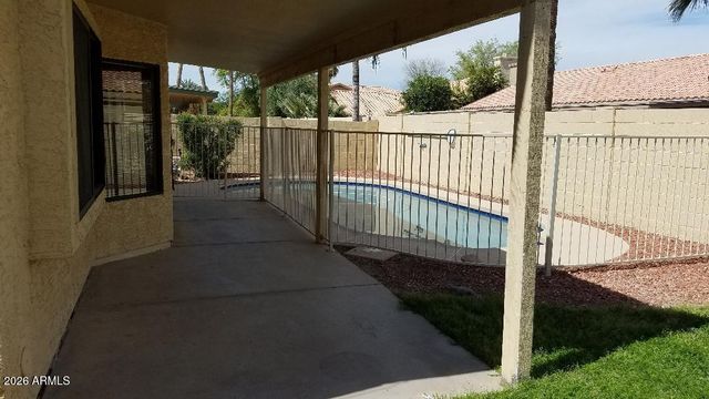 98 E EVELYN Lane, Tempe, AZ 85284
