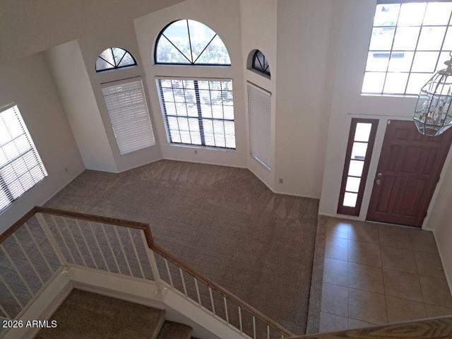 98 E EVELYN Lane, Tempe, AZ 85284