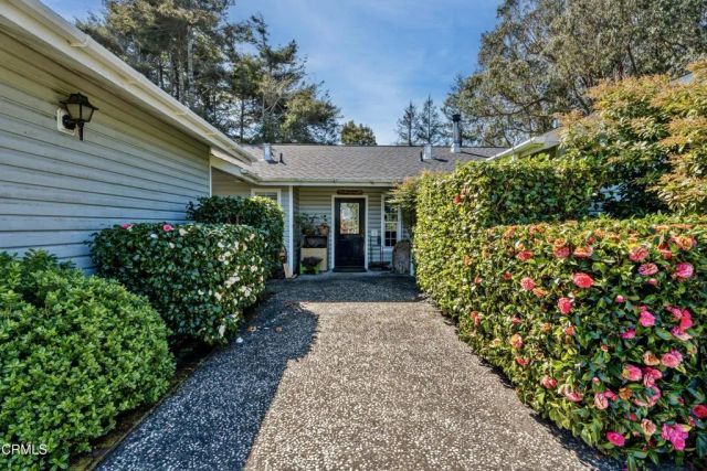 18070 Ocean Drive, Fort Bragg, CA 95437