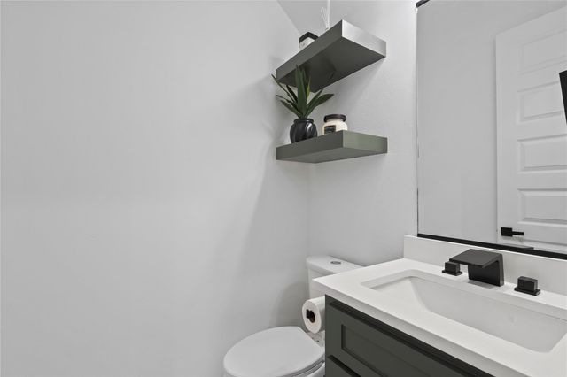 3200 Oak Bourne Drive, Arlington, TX 76016