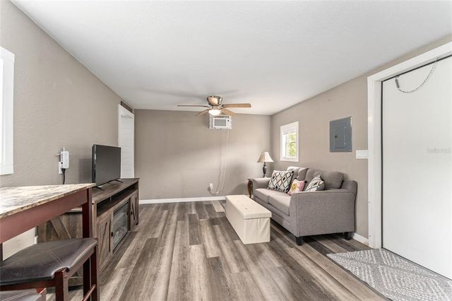 12451 NE 91ST COURT, Archer, FL 32618