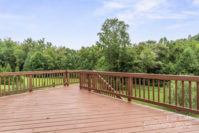 137 Rain Shadow Drive, Mooresville, NC 28115