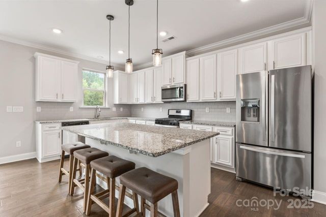 137 Rain Shadow Drive, Mooresville, NC 28115