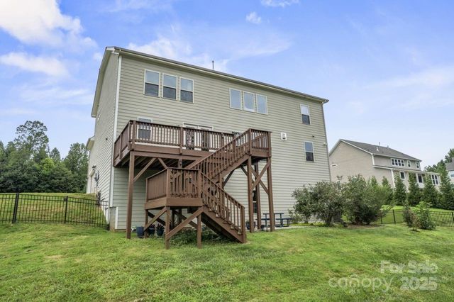 137 Rain Shadow Drive, Mooresville, NC 28115