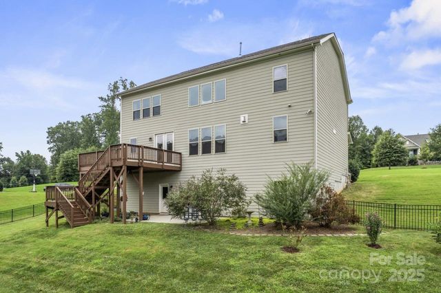 137 Rain Shadow Drive, Mooresville, NC 28115