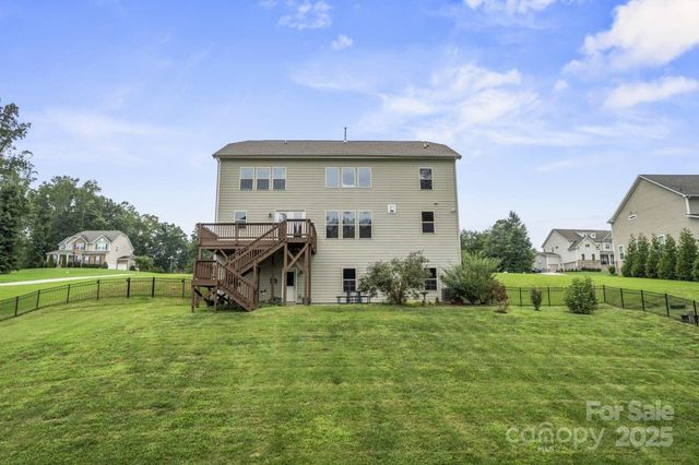 137 Rain Shadow Drive, Mooresville, NC 28115