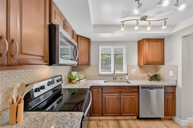 2419 S Worchester Court A, Aurora, CO 80014