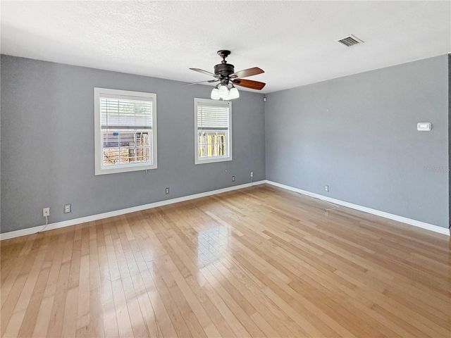 7706 E COMANCHE AVENUE, Tampa, FL 33610
