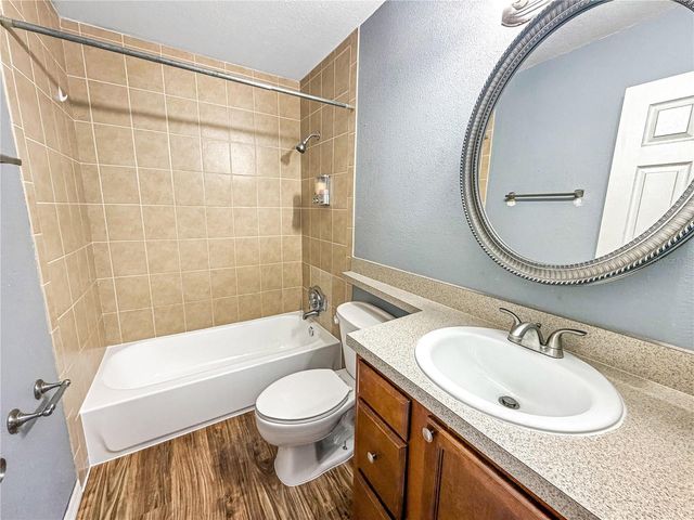 7706 E COMANCHE AVENUE, Tampa, FL 33610