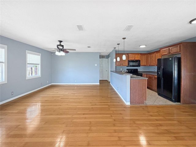 7706 E COMANCHE AVENUE, Tampa, FL 33610
