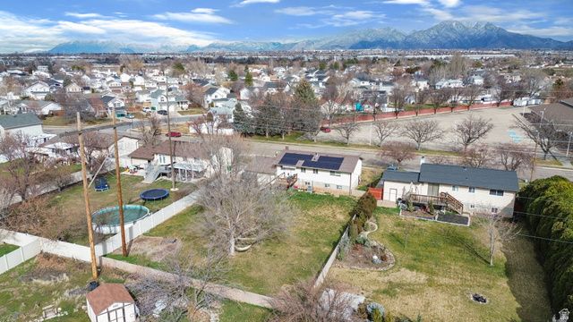 2181 S KATIES WAY, Clearfield, UT 84015