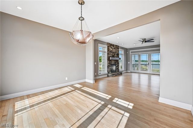 29 Shores Drive, Poland, OH 44514