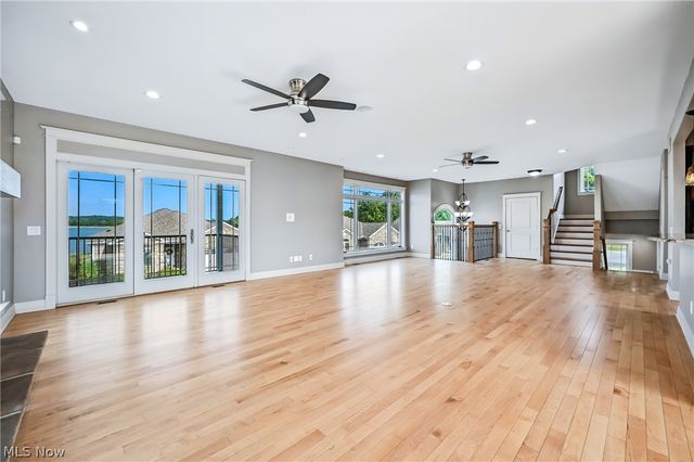 29 Shores Drive, Poland, OH 44514