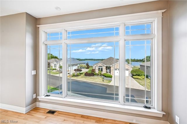 29 Shores Drive, Poland, OH 44514