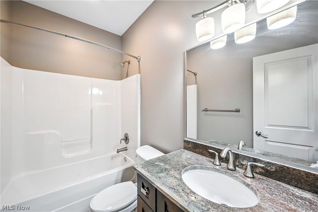 29 Shores Drive, Poland, OH 44514