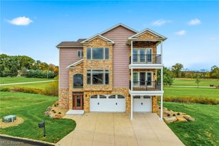 29 Shores Drive, Poland, OH 44514