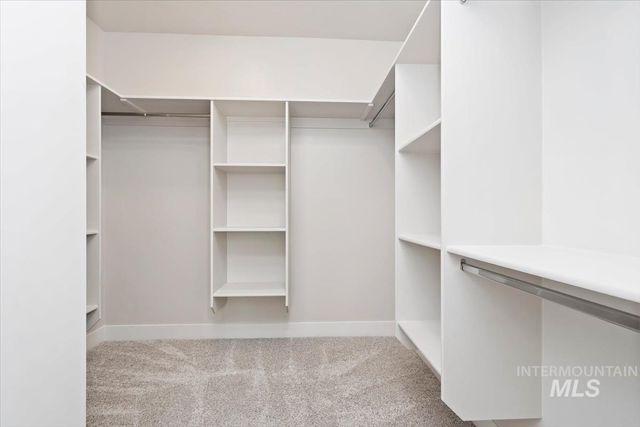 6719 W Mattawa Dr, Meridian, ID 83646