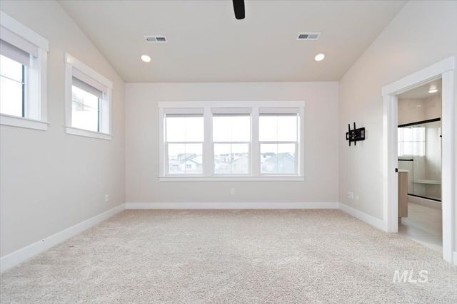 6719 W Mattawa Dr, Meridian, ID 83646