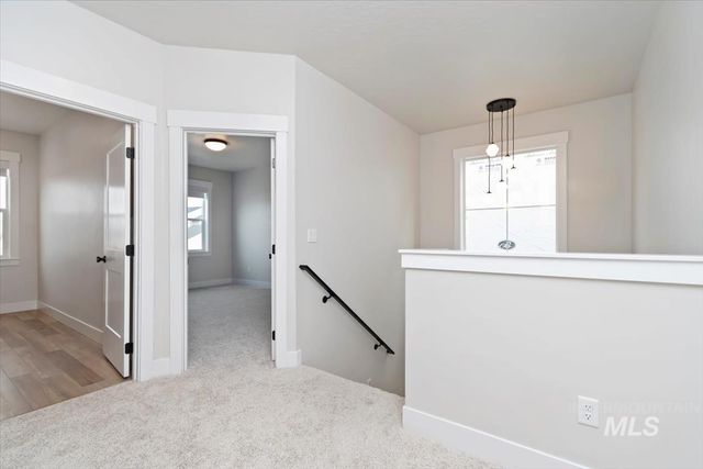 6719 W Mattawa Dr, Meridian, ID 83646