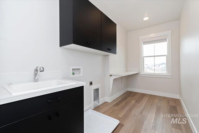 6719 W Mattawa Dr, Meridian, ID 83646