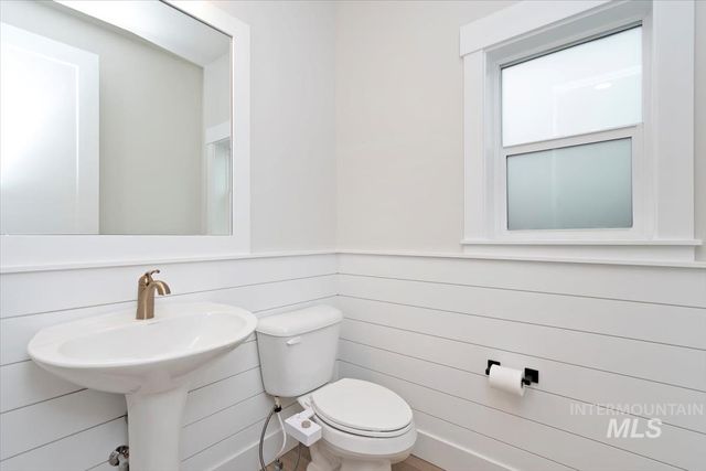 6719 W Mattawa Dr, Meridian, ID 83646