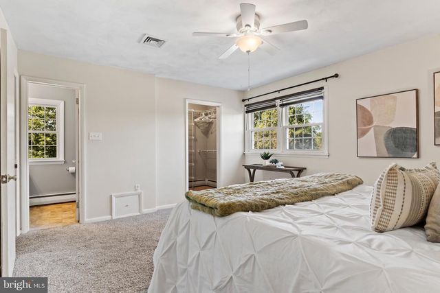 108 OLD FORD DR, Camp Hill, PA 17011