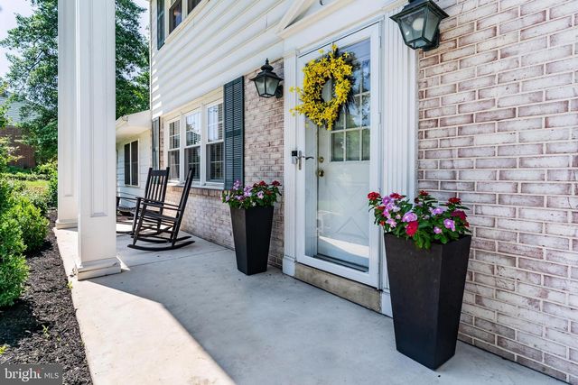 108 OLD FORD DR, Camp Hill, PA 17011