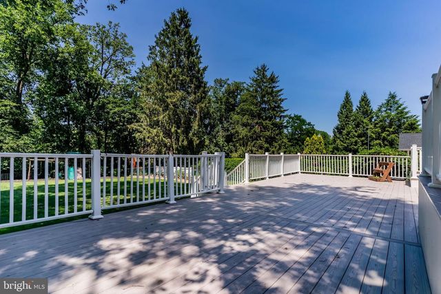 108 OLD FORD DR, Camp Hill, PA 17011