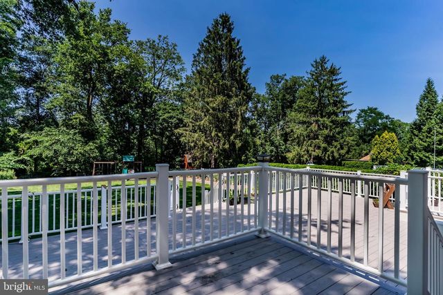 108 OLD FORD DR, Camp Hill, PA 17011
