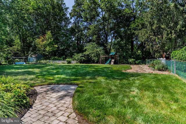 108 OLD FORD DR, Camp Hill, PA 17011
