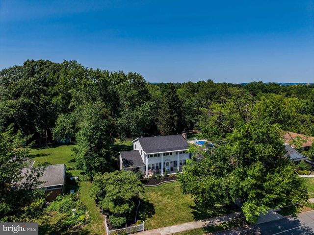 108 OLD FORD DR, Camp Hill, PA 17011