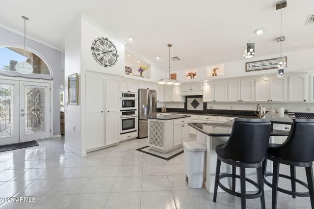 25602 S RIBBONWOOD Drive, Sun Lakes, AZ 85248