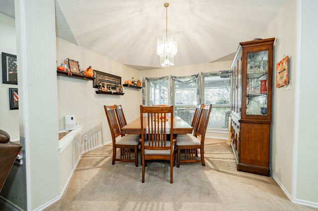 537 Ten Mile Drive, Desoto, TX 75115