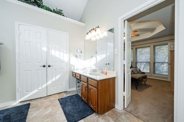 537 Ten Mile Drive, Desoto, TX 75115