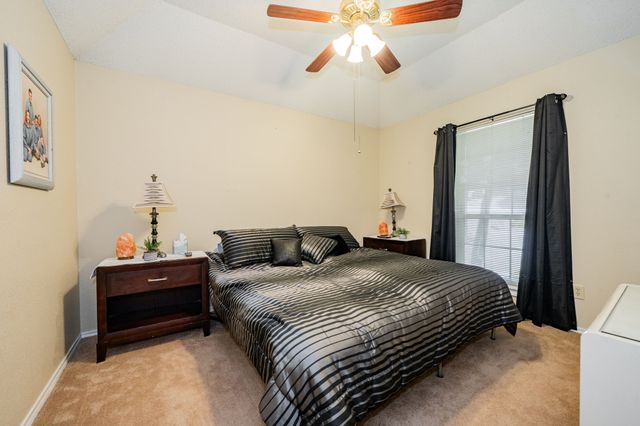 537 Ten Mile Drive, Desoto, TX 75115