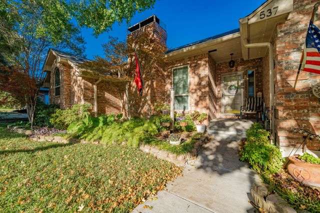 537 Ten Mile Drive, Desoto, TX 75115