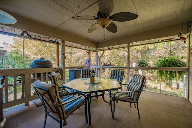 537 Ten Mile Drive, Desoto, TX 75115