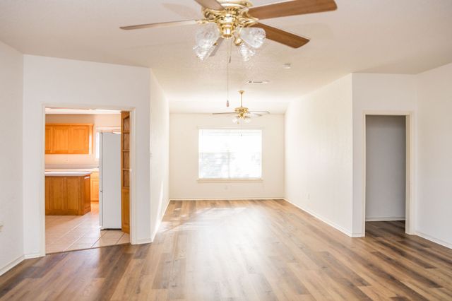 1193 County Road 318, Glen Rose, TX 76043