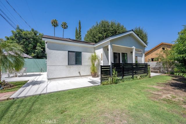 2340 N Sparks Street, Burbank, CA 91504