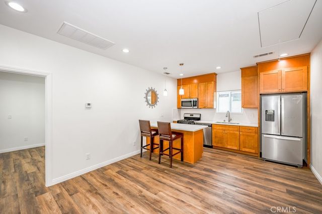 2340 N Sparks Street, Burbank, CA 91504