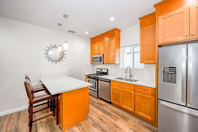 2340 N Sparks Street, Burbank, CA 91504