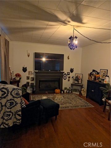 626 S Inglewood Avenue, Inglewood, CA 90301