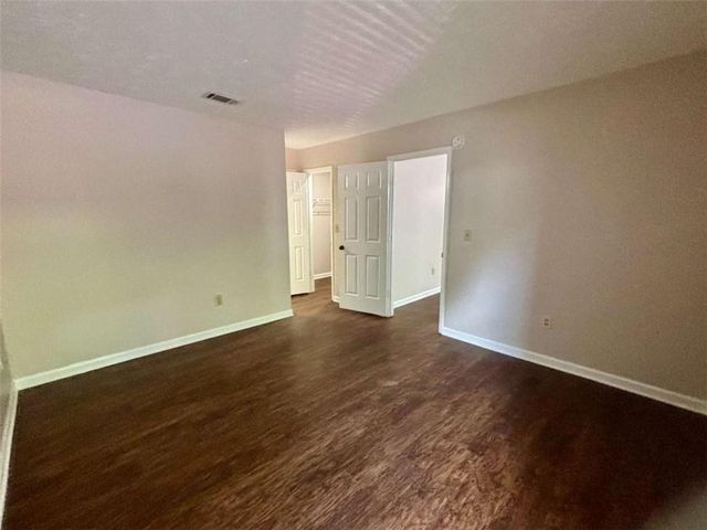 3841 Woodridge Way, Tucker, GA 30084