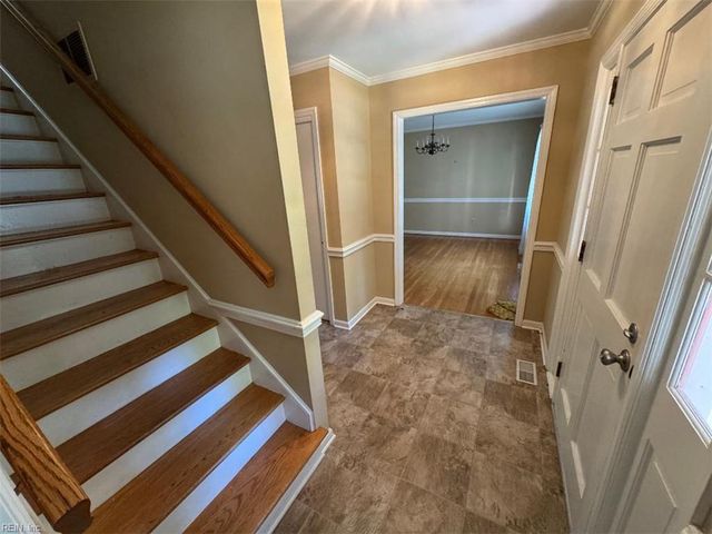 331 Wendwood DR, Newport News, VA 23602