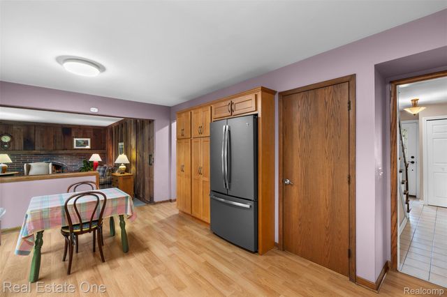 18984 Briarwood Lane, Clinton Charter Township, MI 48036
