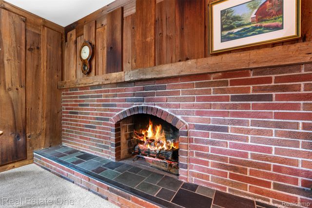 18984 Briarwood Lane, Clinton Charter Township, MI 48036