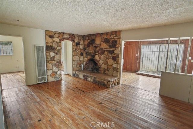 12985 Kagel Canyon Street, Pacoima (los Angeles), CA 91331