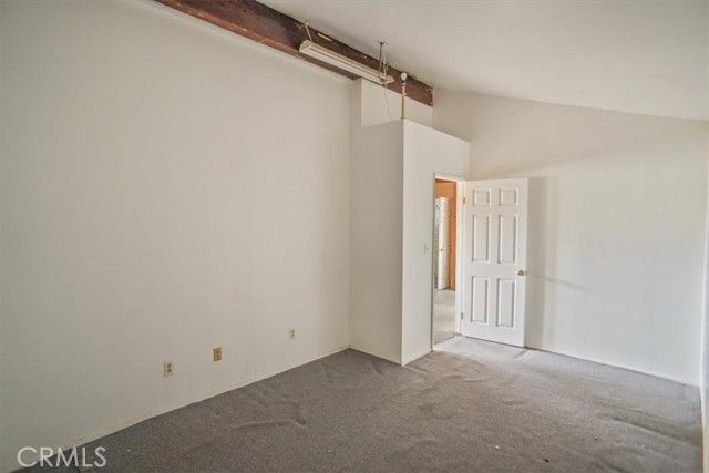 12985 Kagel Canyon Street, Pacoima (los Angeles), CA 91331